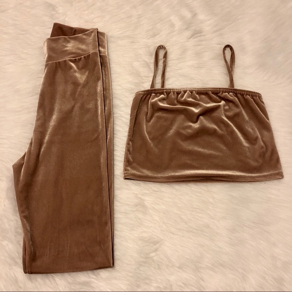 PrettyLittleThing Pants - PRETTY LITTLE THING Gold Velvet Set